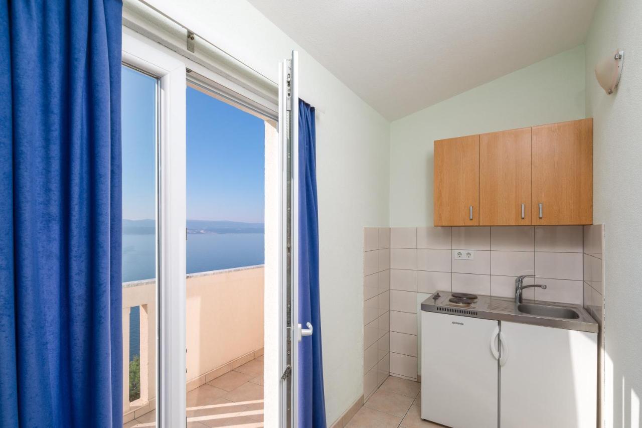 Apartments & Restaurant Galeb Marusici  Zewnętrze zdjęcie