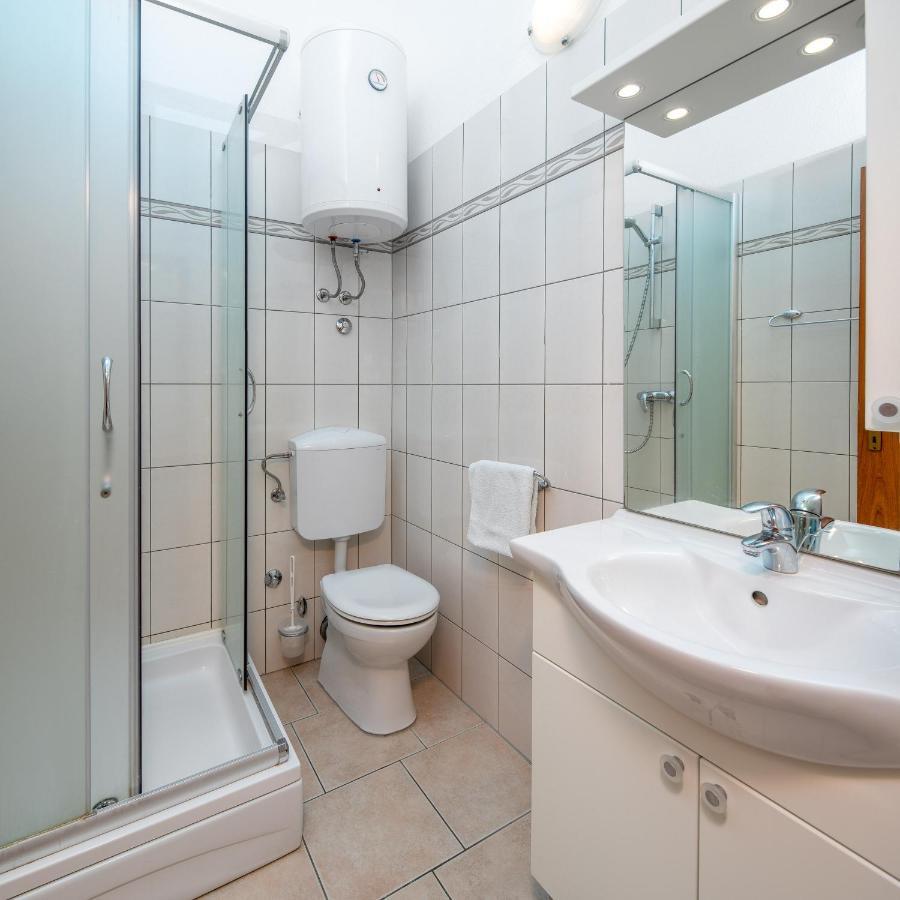 Apartments & Restaurant Galeb Marusici  Zewnętrze zdjęcie