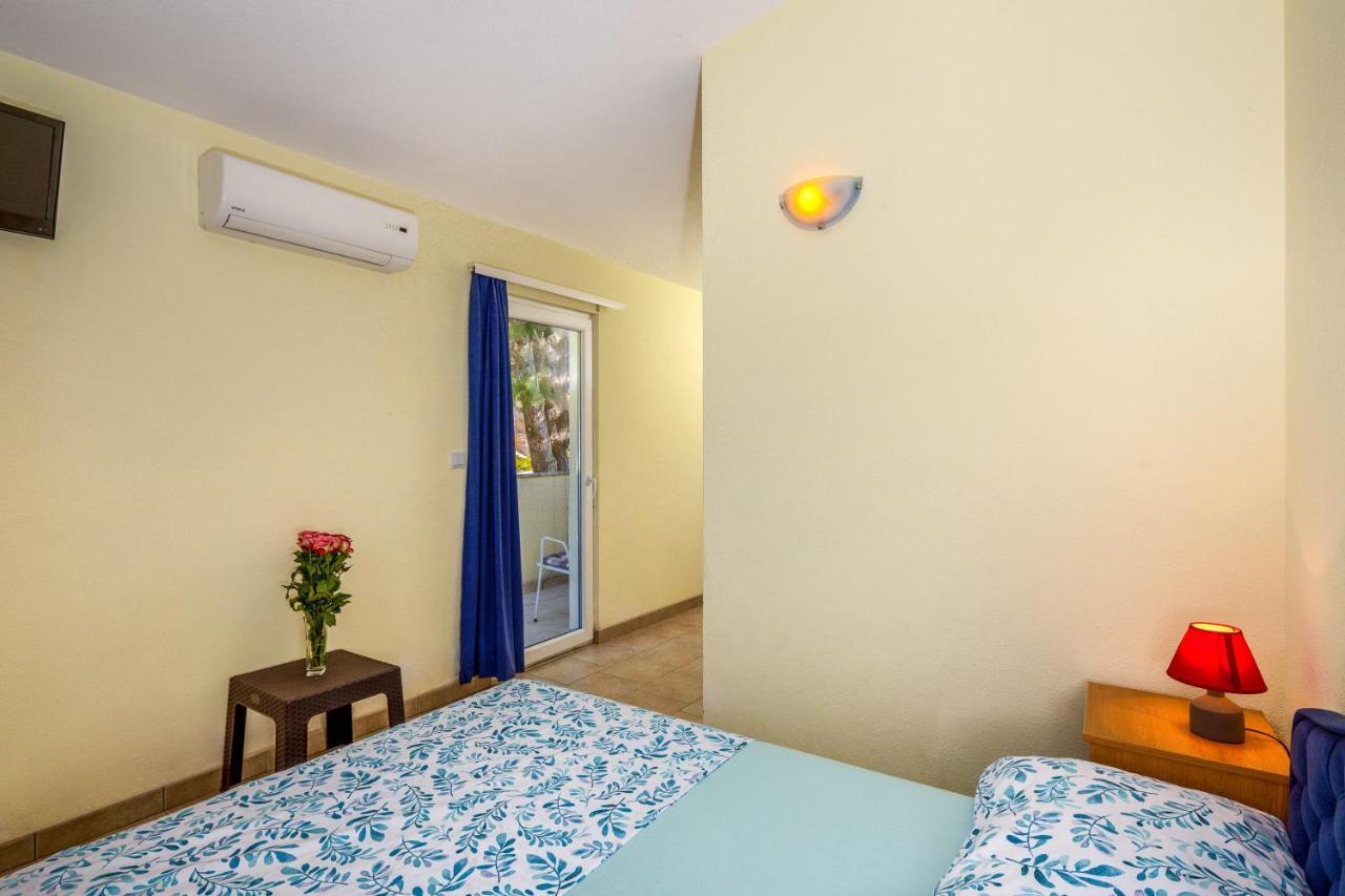 Apartments & Restaurant Galeb Marusici  Zewnętrze zdjęcie