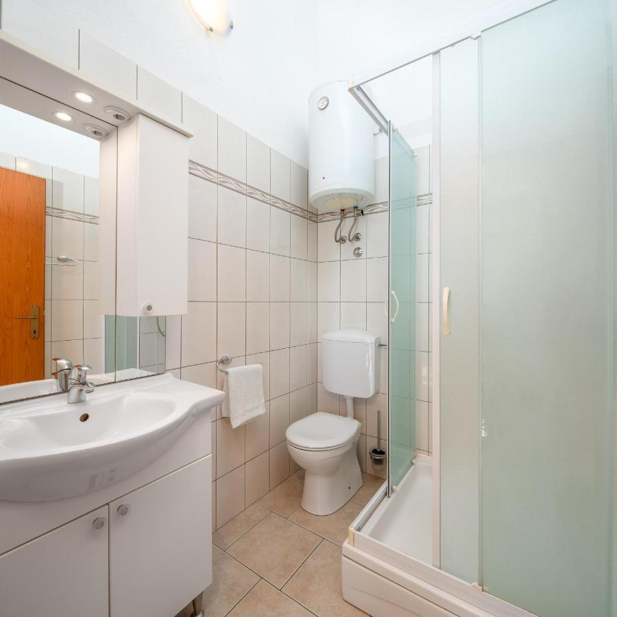 Apartments & Restaurant Galeb Marusici  Zewnętrze zdjęcie