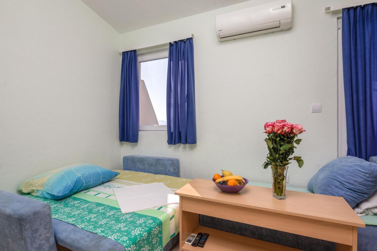 Apartments & Restaurant Galeb Marusici  Zewnętrze zdjęcie